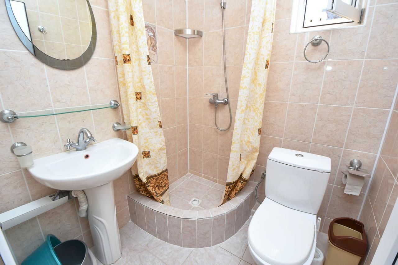 Гостиница Guest House Georgy Кабардинка